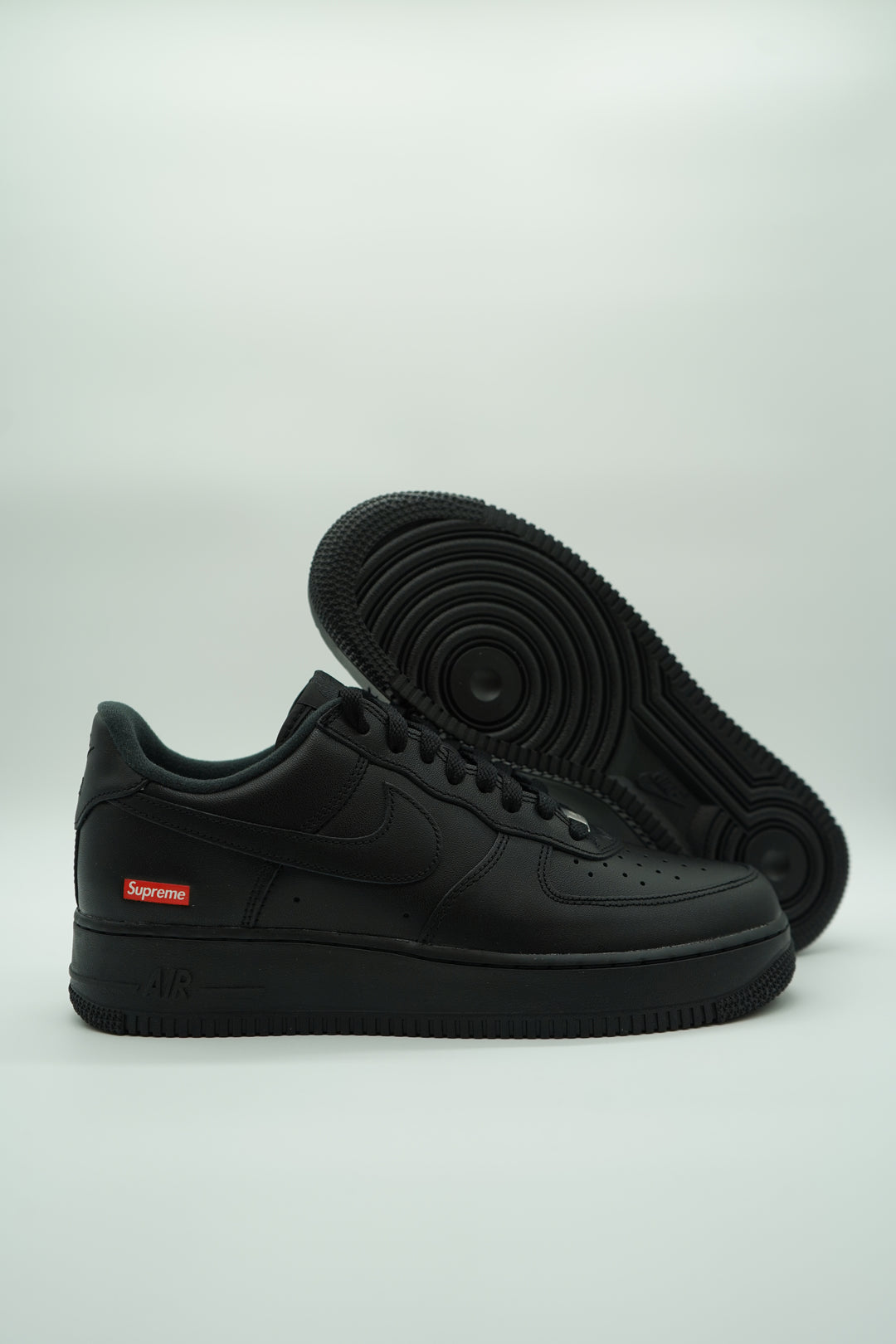 Nike Air Force 1 Low Supreme Black – DecadeFootwear