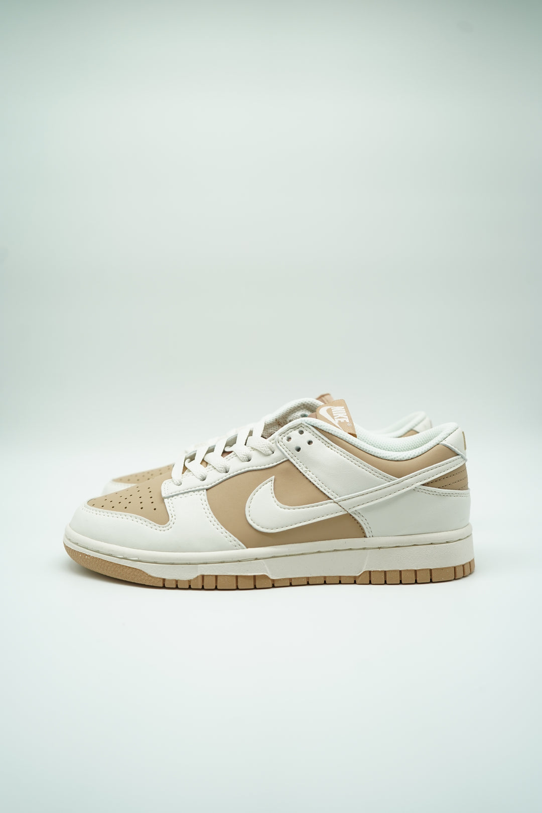 nike dunk low oatmeal beige